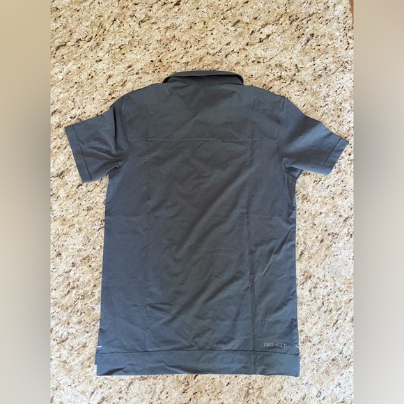 UCLA Nike Dri fit men’s size small - Picture 6 of 12